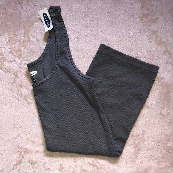 Old Navy Grey Tank Top - Picture 4 of 4